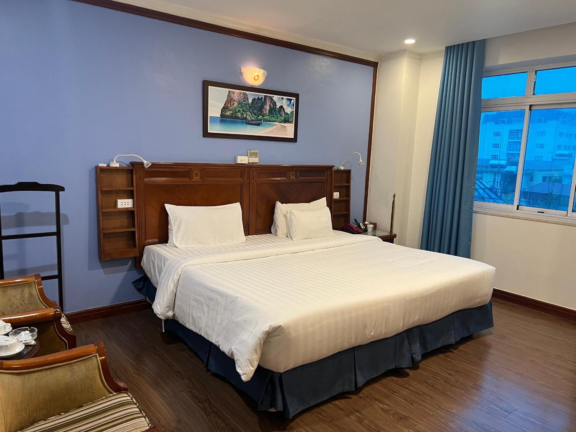 A25 Hotel - 19 Phan Dinh Phung Ханой Екстер'єр фото
